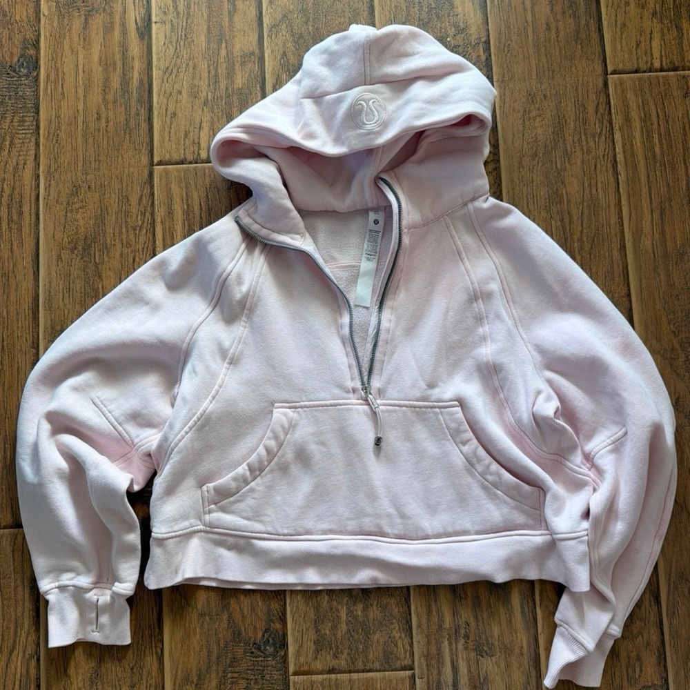 Lululemon oversized scuba light pink size M